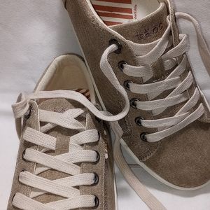 Taos Women's khaki canvas denim sneakers.